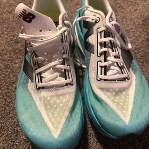 New Balance FuelCell SuperComp Elite v4 - Women’s Carbon Plated Running Shoe